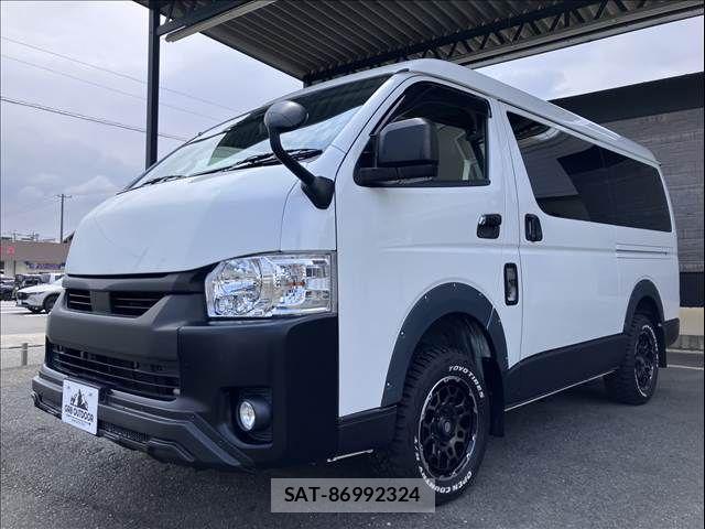 Toyota HIACE WAGON 2020-11 8245379-11