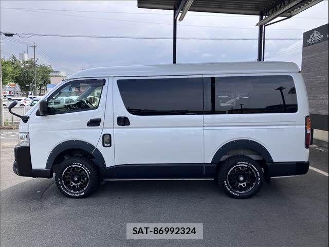 Toyota HIACE WAGON 2020-11 8245379-13