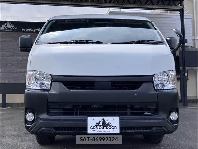 Toyota HIACE WAGON 2020-11 8245379-1