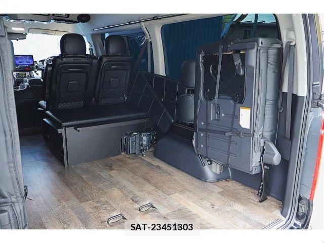 Toyota HIACE WAGON 2021-01 8245377-16