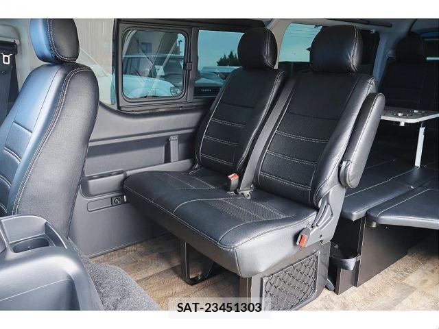 Toyota HIACE WAGON 2021-01 8245377-7