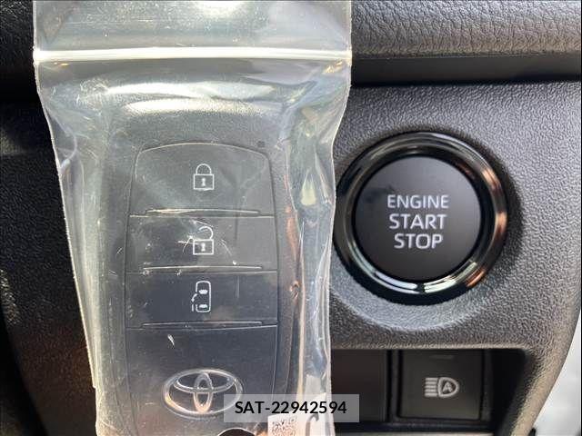 Toyota HIACE WAGON 2026-05 8245378-16