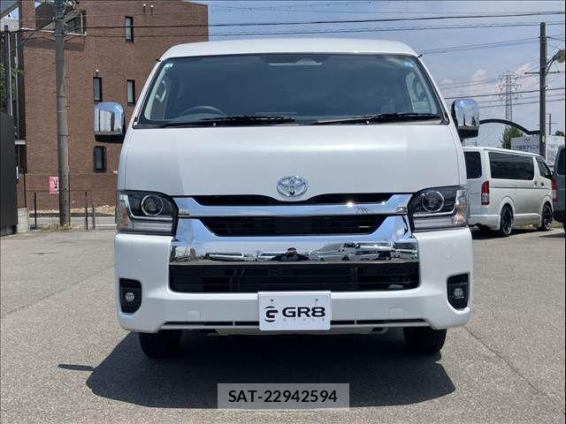 Toyota HIACE WAGON 2026-05 8245378-1
