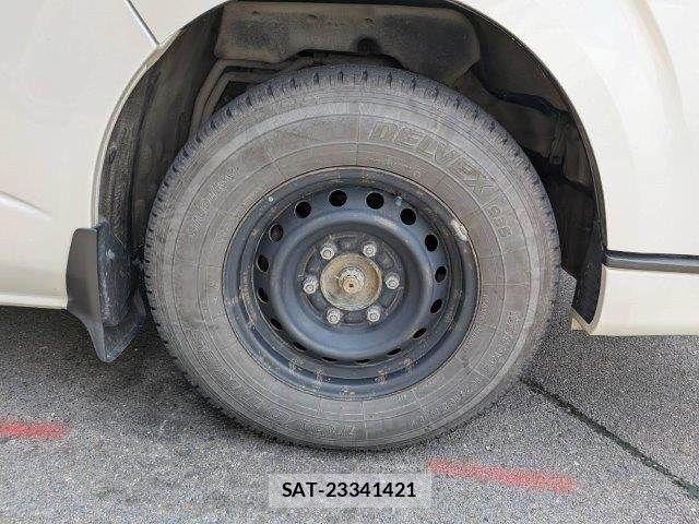 Toyota HIACE WAGON 2011-09 8314719-11