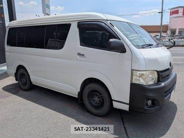 Toyota HIACE WAGON 2011-09 8314719-13