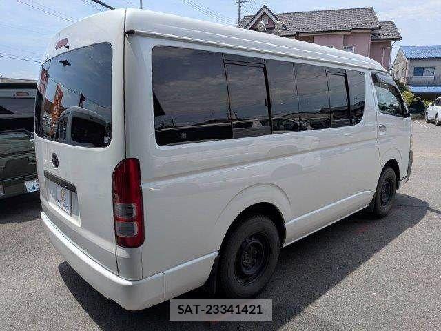 Toyota HIACE WAGON 2011-09 8314719-15