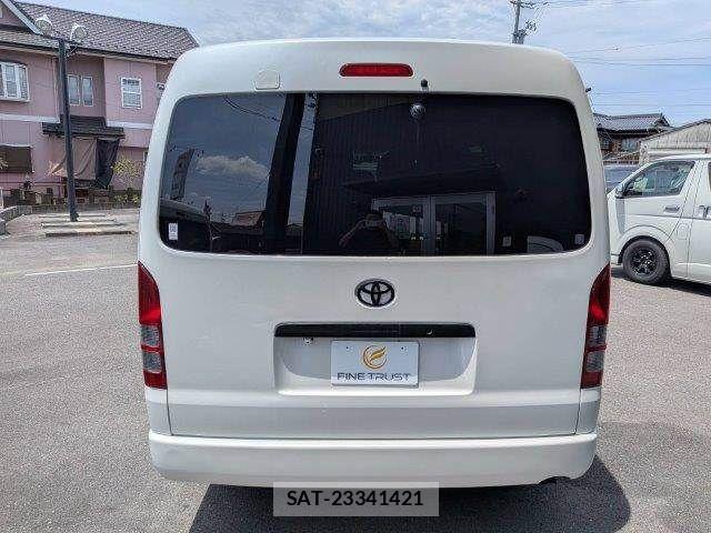 Toyota HIACE WAGON 2011-09 8314719-16