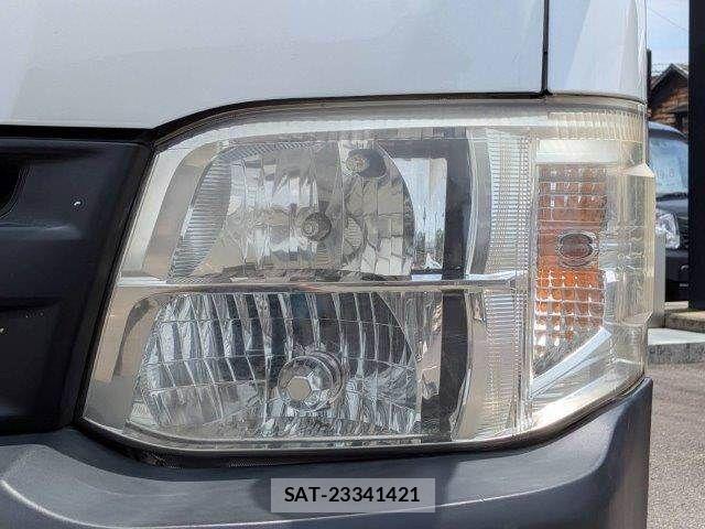 Toyota HIACE WAGON 2011-09 8314719-19