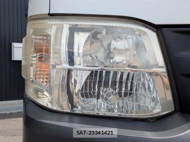 Toyota HIACE WAGON 2011-09 8314719-20