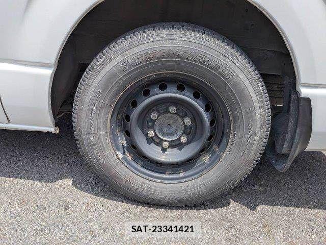 Toyota HIACE WAGON 2011-09 8314719-24
