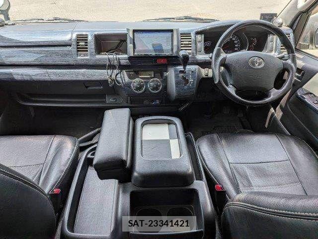 Toyota HIACE WAGON 2011-09 8314719-2