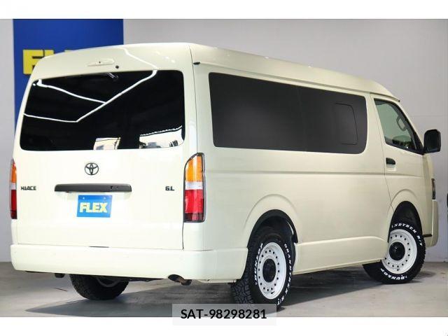 Toyota HIACE WAGON 2023-01 8314718-14