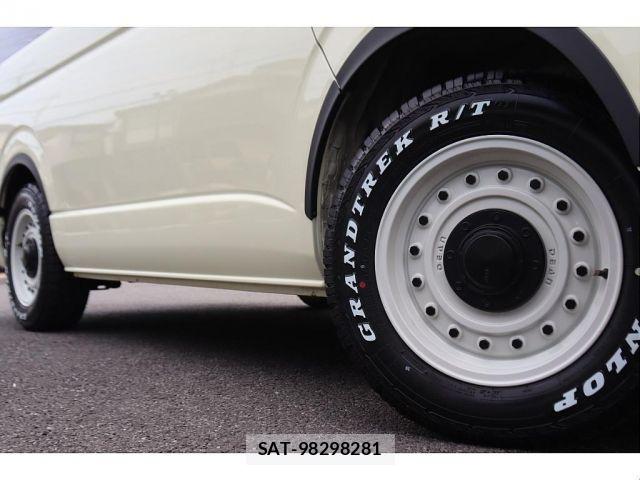 Toyota HIACE WAGON 2023-01 8314718-15
