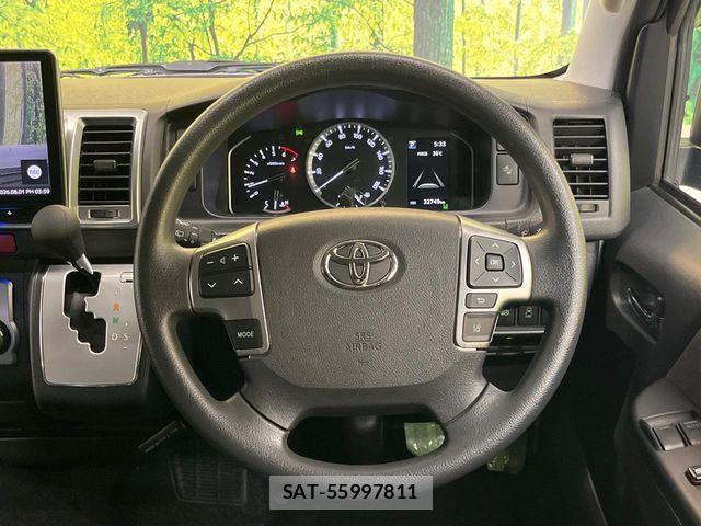 Toyota HIACE WAGON 2023-02 8336108-10