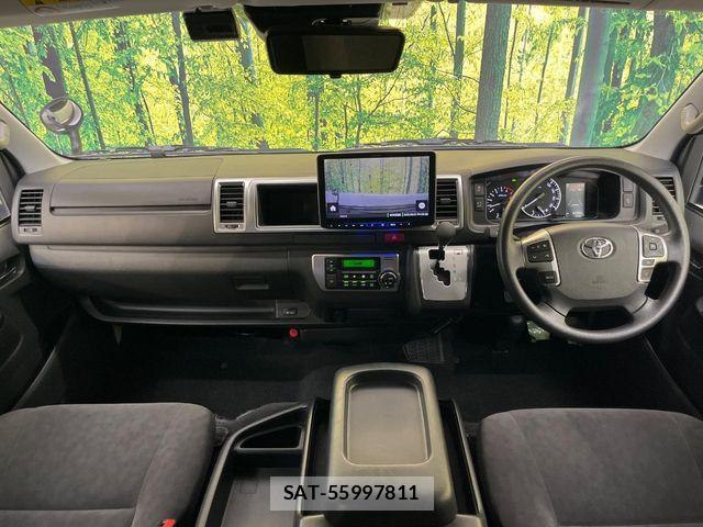 Toyota HIACE WAGON 2023-02 8336108-1