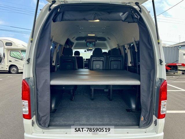 Toyota HIACE WAGON 2021-03 8336107-12