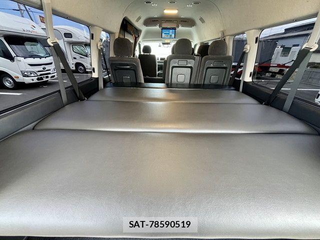 Toyota HIACE WAGON 2021-03 8336107-13