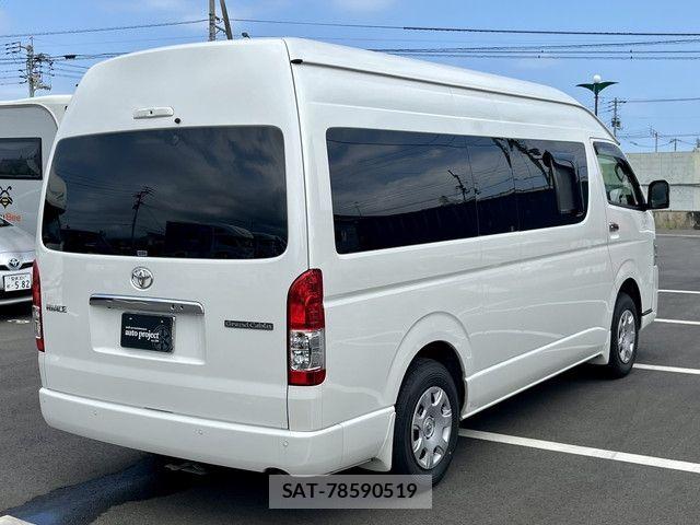 Toyota HIACE WAGON 2021-03 8336107-15