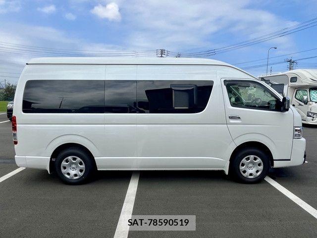 Toyota HIACE WAGON 2021-03 8336107-16