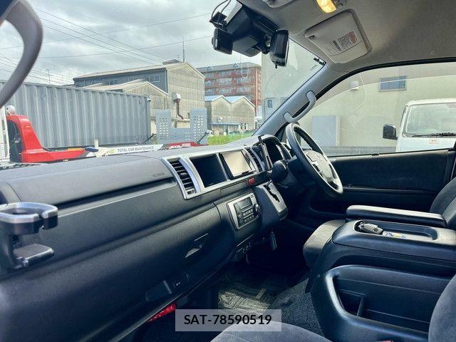 Toyota HIACE WAGON 2021-03 8336107-7
