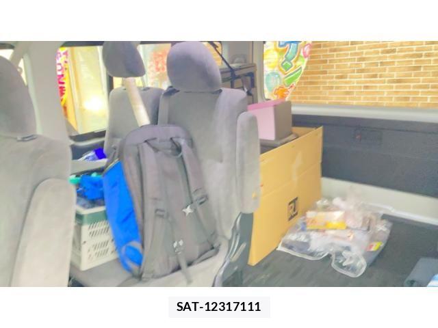 Toyota HIACE WAGON 2012-10 8336109-20