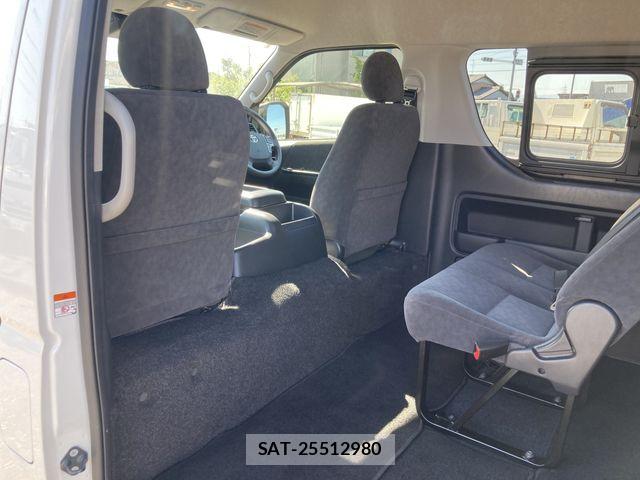 Toyota HIACE WAGON 2024-06 8354614-10