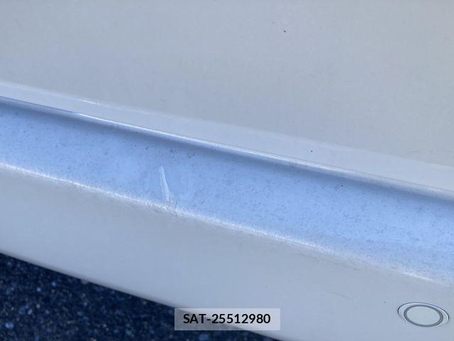 Toyota HIACE WAGON 2024-06 8354614-18