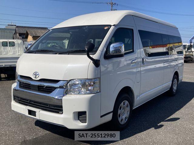 Toyota HIACE WAGON 2024-06 8354614-1