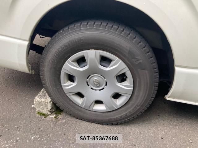 Toyota HIACE WAGON 2016-10 8366195-14