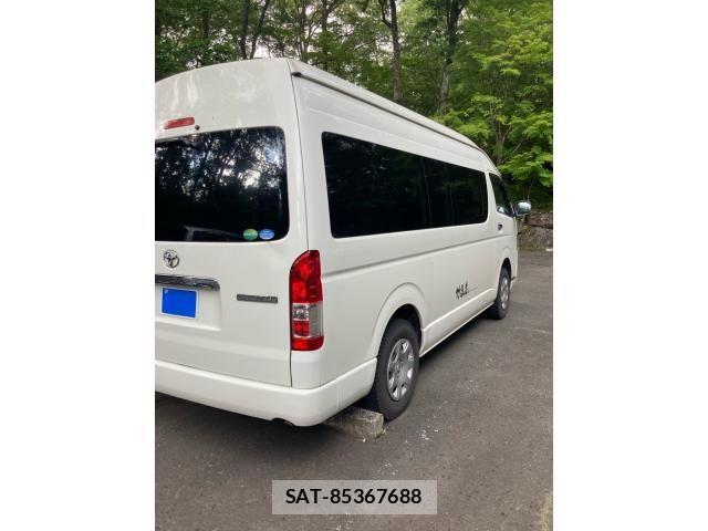 Toyota HIACE WAGON 2016-10 8366195-5