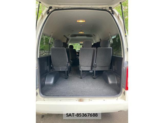 Toyota HIACE WAGON 2016-10 8366195-7