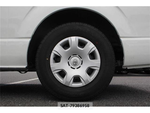 Toyota HIACE WAGON 2025-09 8366194-16