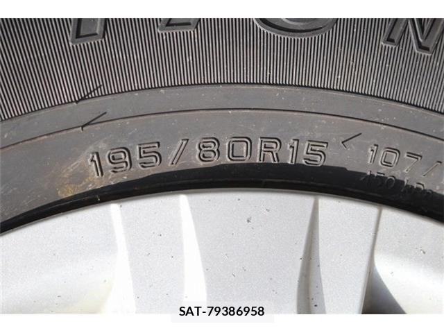 Toyota HIACE WAGON 2025-09 8366194-19