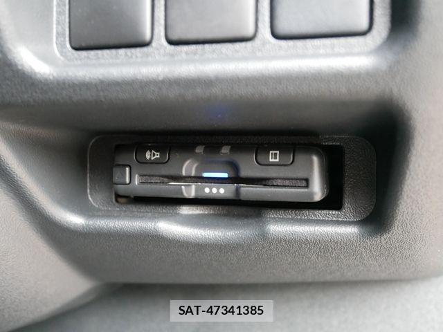 Toyota HIACE WAGON 2025-05 8366192-8