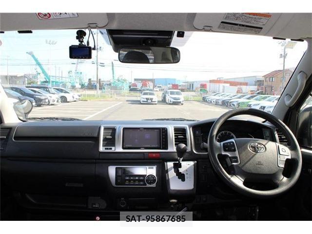 Toyota HIACE WAGON 2020-04 8366196-25