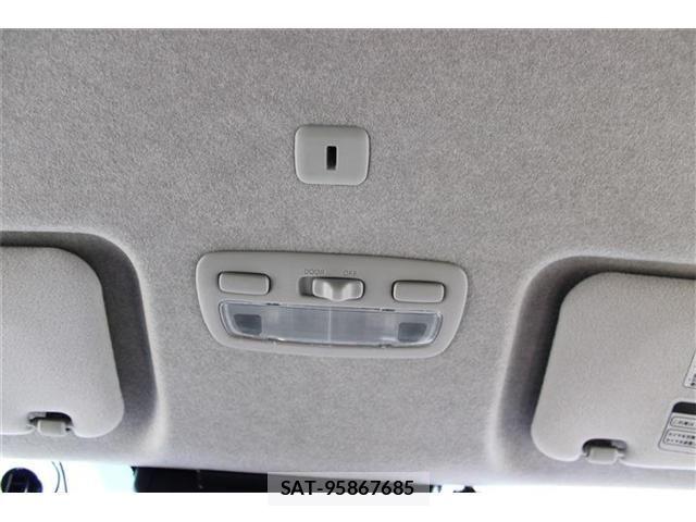 Toyota HIACE WAGON 2020-04 8366196-26