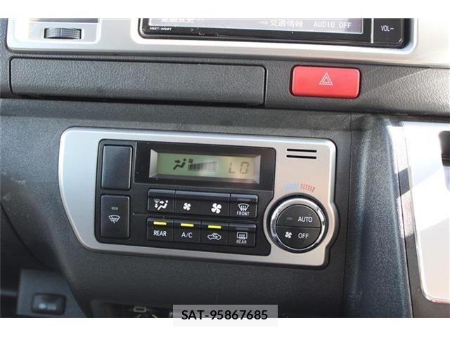 Toyota HIACE WAGON 2020-04 8366196-3