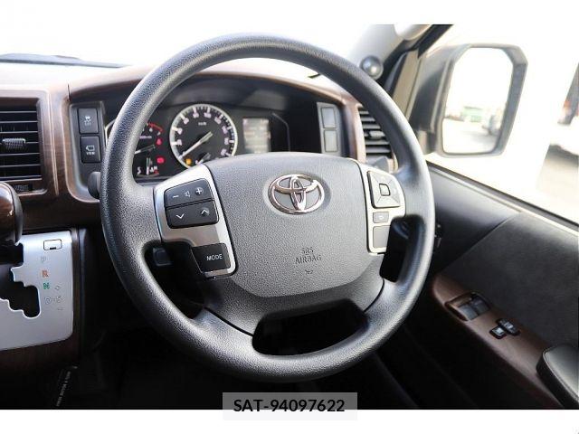 Toyota HIACE WAGON 2021-01 8366191-17