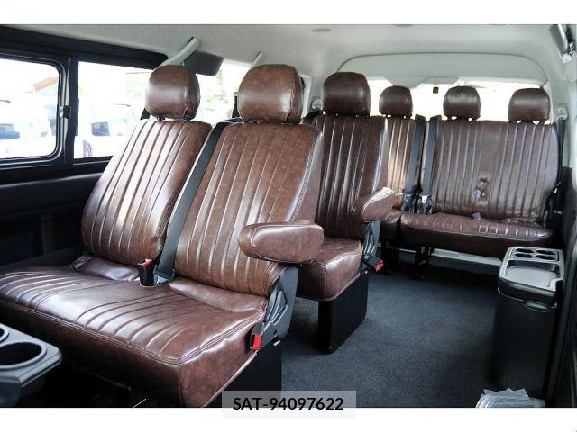 Toyota HIACE WAGON 2021-01 8366191-3
