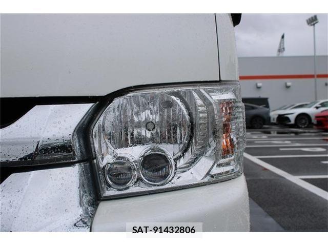Toyota HIACE WAGON 2018-10 8371717-12