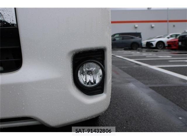 Toyota HIACE WAGON 2018-10 8371717-13