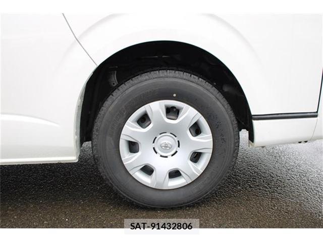Toyota HIACE WAGON 2018-10 8371717-24