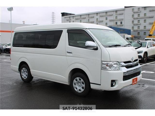 Toyota HIACE WAGON 2018-10 8371717-5