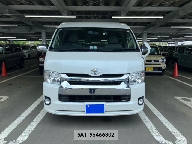 Toyota HIACE WAGON 2018-12 8412745-0
