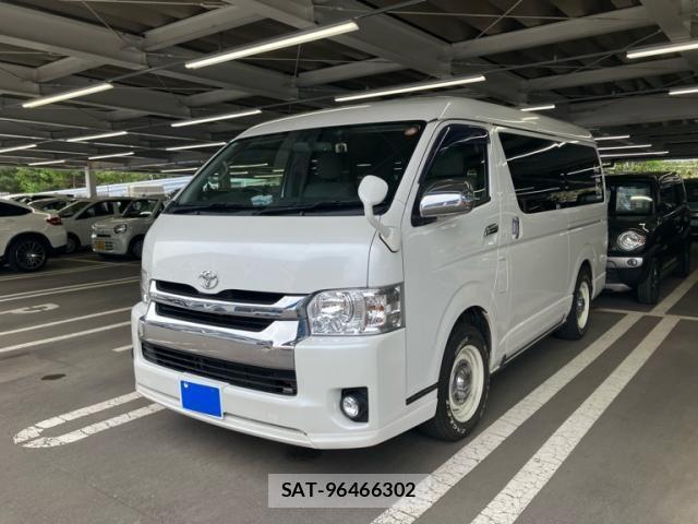 Toyota HIACE WAGON 2018-12 8412745-1