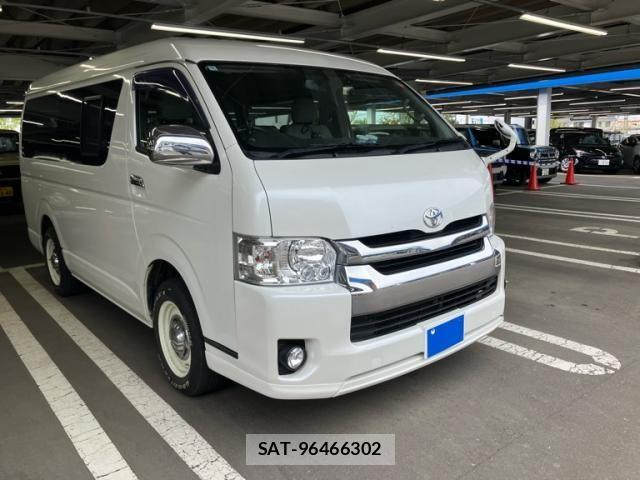 Toyota HIACE WAGON 2018-12 8412745-2