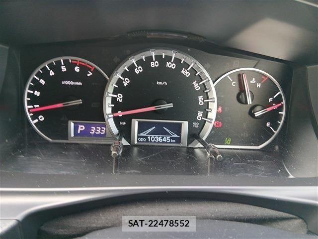 Toyota HIACE WAGON 2019-06 8412743-3