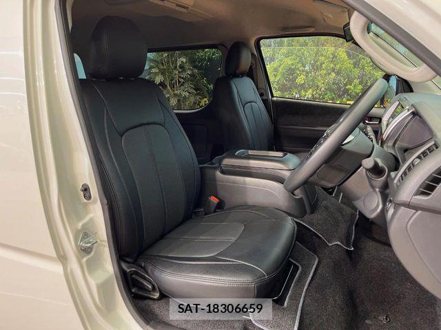 Toyota HIACE WAGON 2024-07 8457620-9