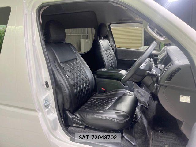 Toyota HIACE WAGON 2021-09 8457619-7