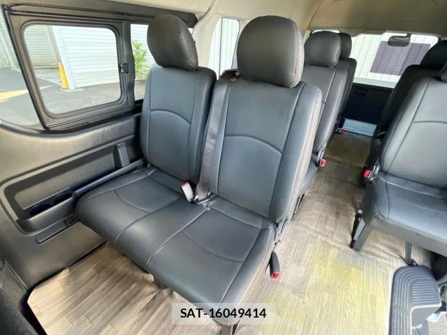 Toyota HIACE WAGON 2024-09 8525152-7